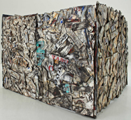 Héctor de Anda Cubo en deconstrucción / Instalación Madera, metal, collage, pinturas acrilicas, resinas y tintas 200cm x 200cm x 200cm 2011 